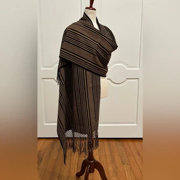 Traditional Mexican rebozo from Oaxaca Mex. Mexican shawl! - Picture 3 of 9